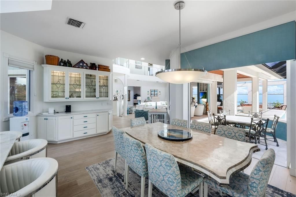 831 Caxambas Dr , Marco Island, FL 34145 Photo
