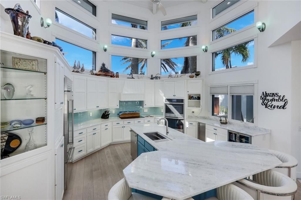 831 Caxambas Dr , Marco Island, FL 34145 Photo