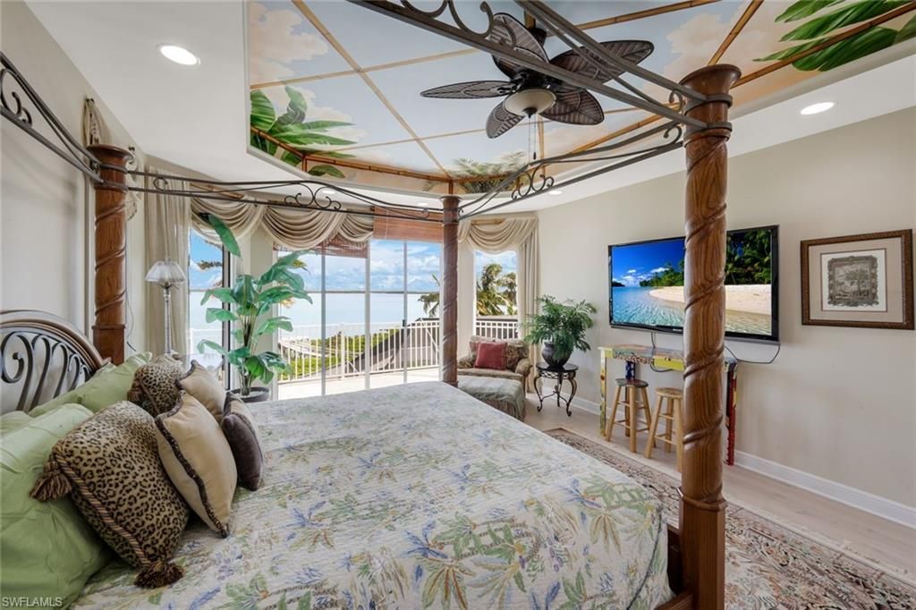 831 Caxambas Dr , Marco Island, FL 34145 Photo