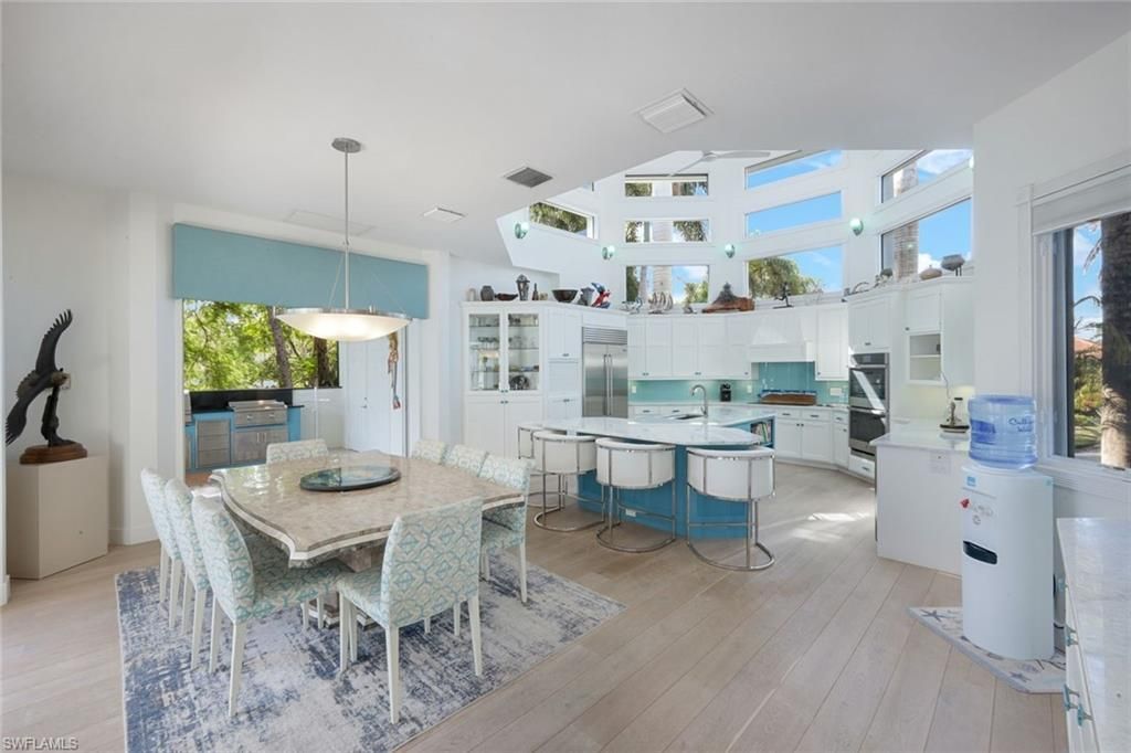 831 Caxambas Dr , Marco Island, FL 34145 Photo