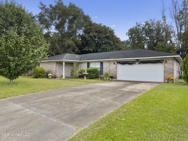 15281 Parkwood Drive, Gulfport, MS 39503