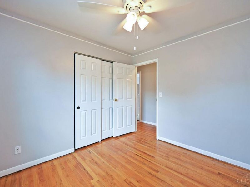 6040 Seiler Drive, Cincinnati, OH 45239 Photo 29