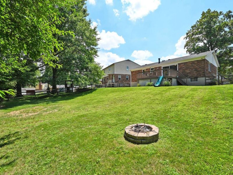 6040 Seiler Drive, Cincinnati, OH 45239 Photo 44