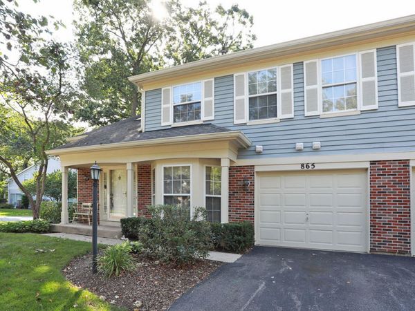 865 N Shady Oaks Drive , Elgin, IL 60120