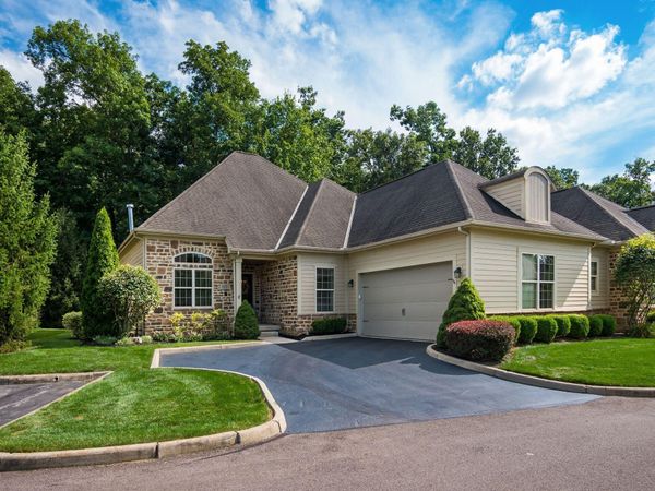 423 Slate Crossing Drive , Delaware, OH 43015