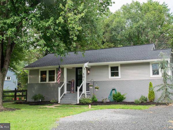 301 N DUEY ROAD, REMINGTON, VA 22734