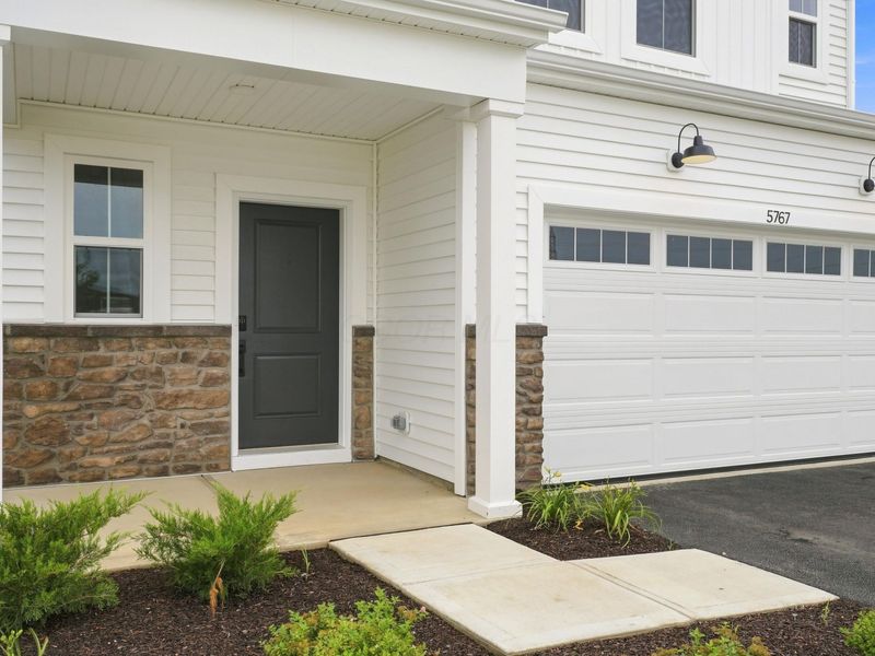 5767 Valleydale Road, Powell, OH 43065 Photo 2
