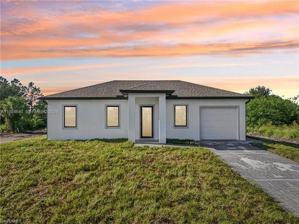 4402 E 19th ST , LEHIGH ACRES, FL 33972