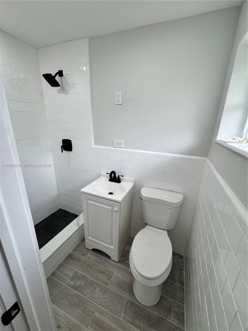 4715 SW 23rd St, Fort Lauderdale, FL 33317 Photo