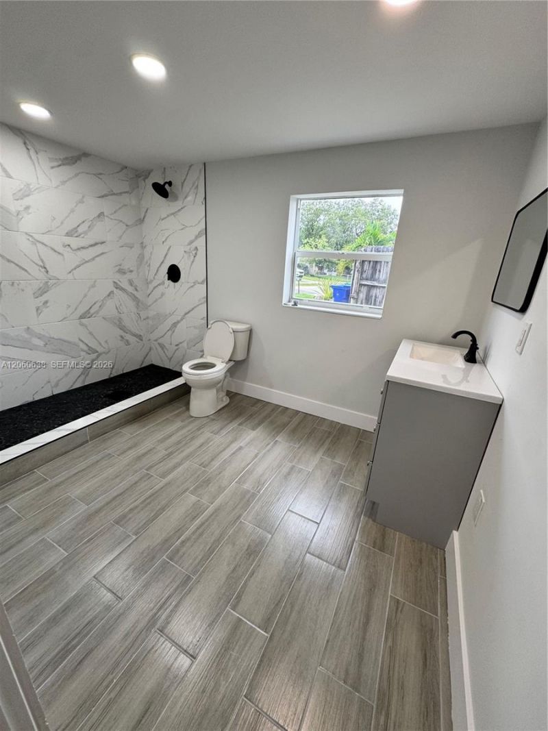 4715 SW 23rd St, Fort Lauderdale, FL 33317 Photo