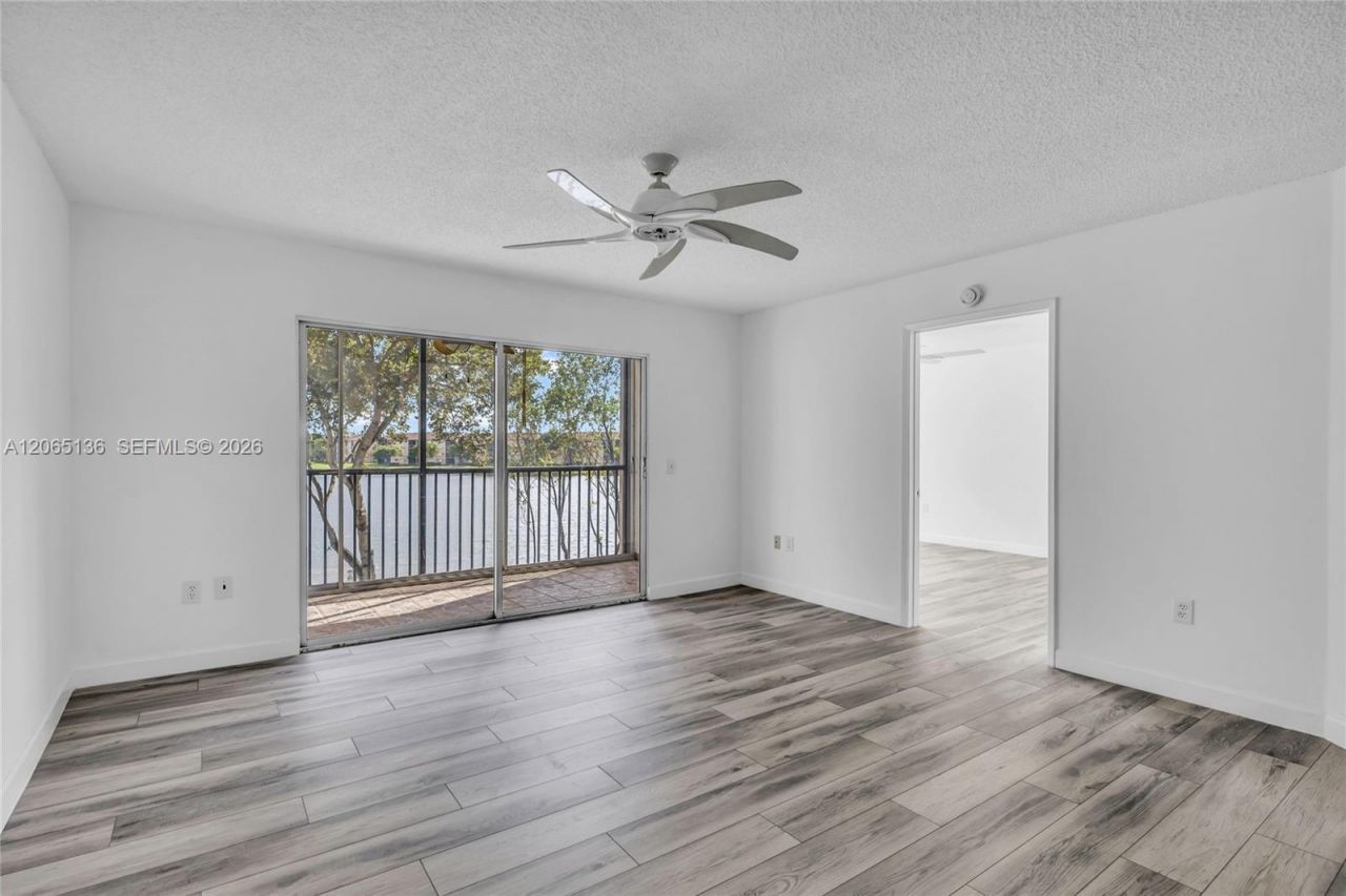 550 SW 138th Ave , Unit 309K, Pembroke Pines, FL 33027 Photo