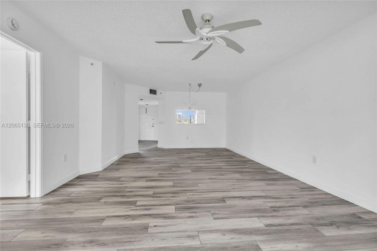 550 SW 138th Ave , Unit 309K, Pembroke Pines, FL 33027 Photo
