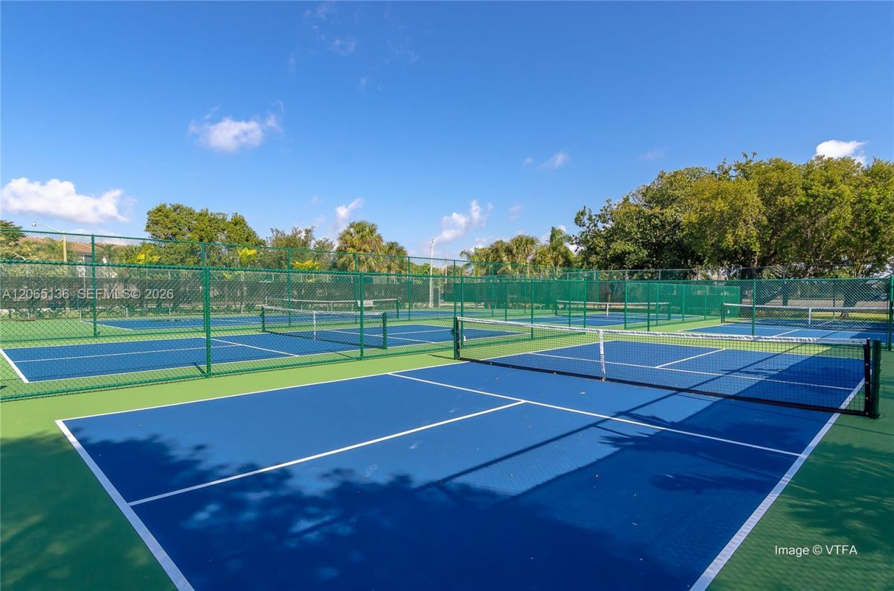 550 SW 138th Ave , Unit 309K, Pembroke Pines, FL 33027 Photo