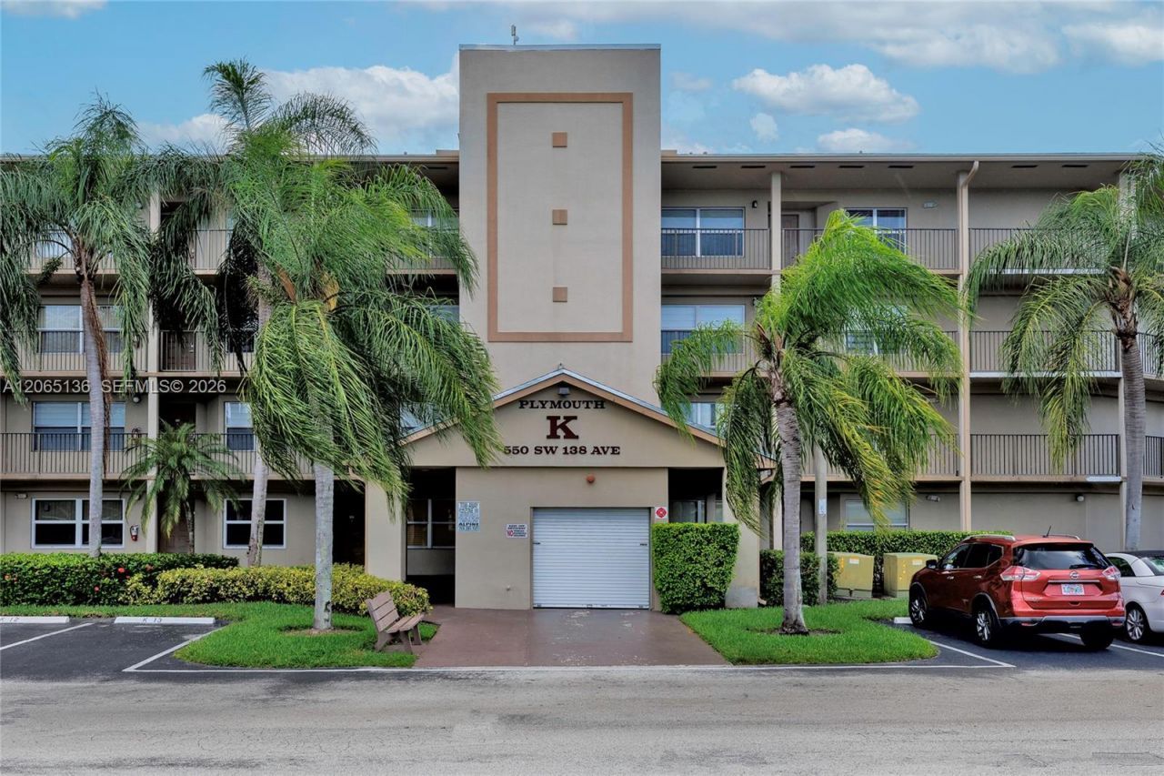 550 SW 138th Ave , Unit 309K, Pembroke Pines, FL 33027 Photo