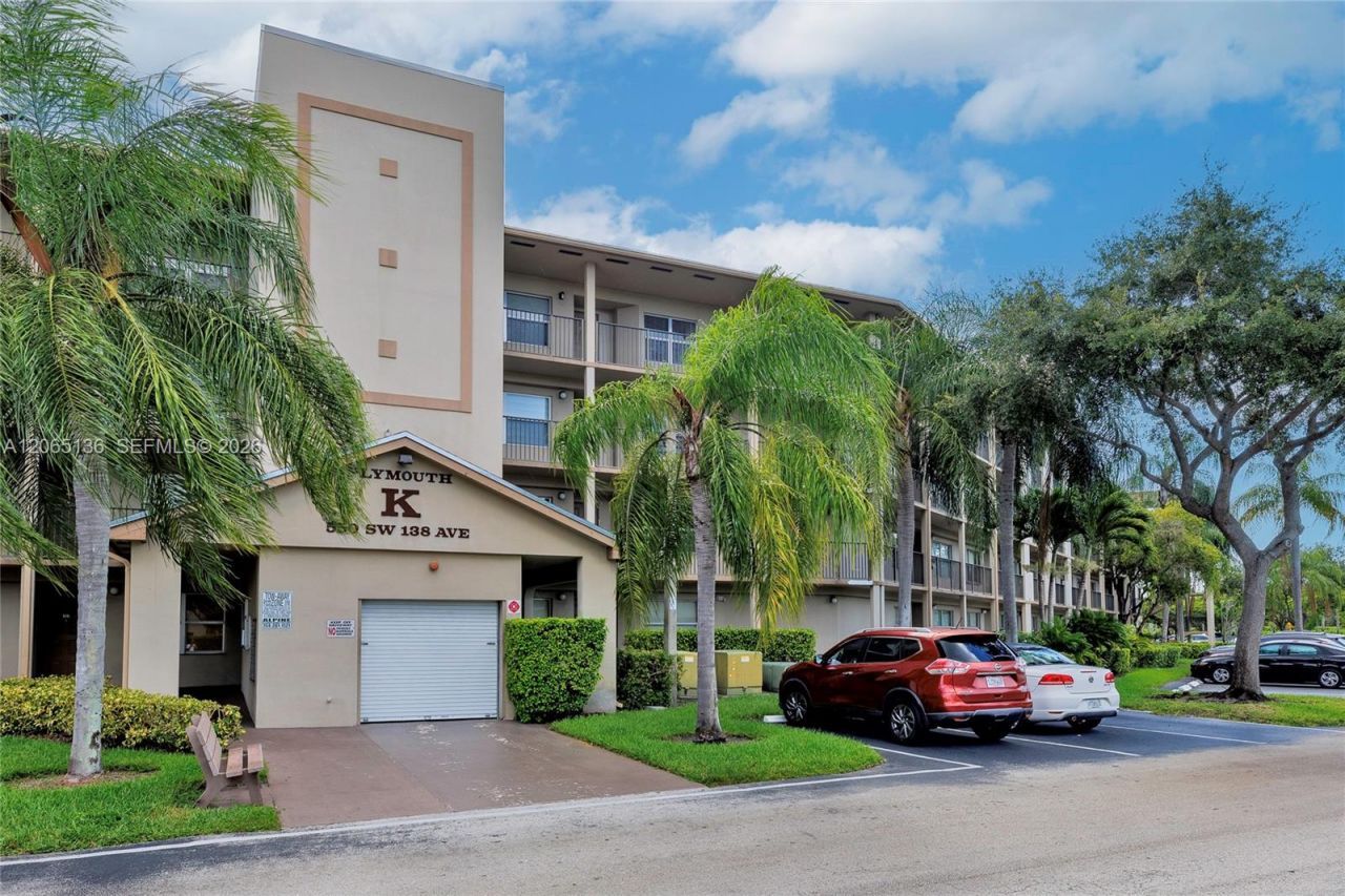 550 SW 138th Ave , Unit 309K, Pembroke Pines, FL 33027 Photo