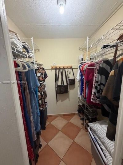 137 Golden Isles Dr , Unit 912, Hallandale Beach, FL 33009 Photo