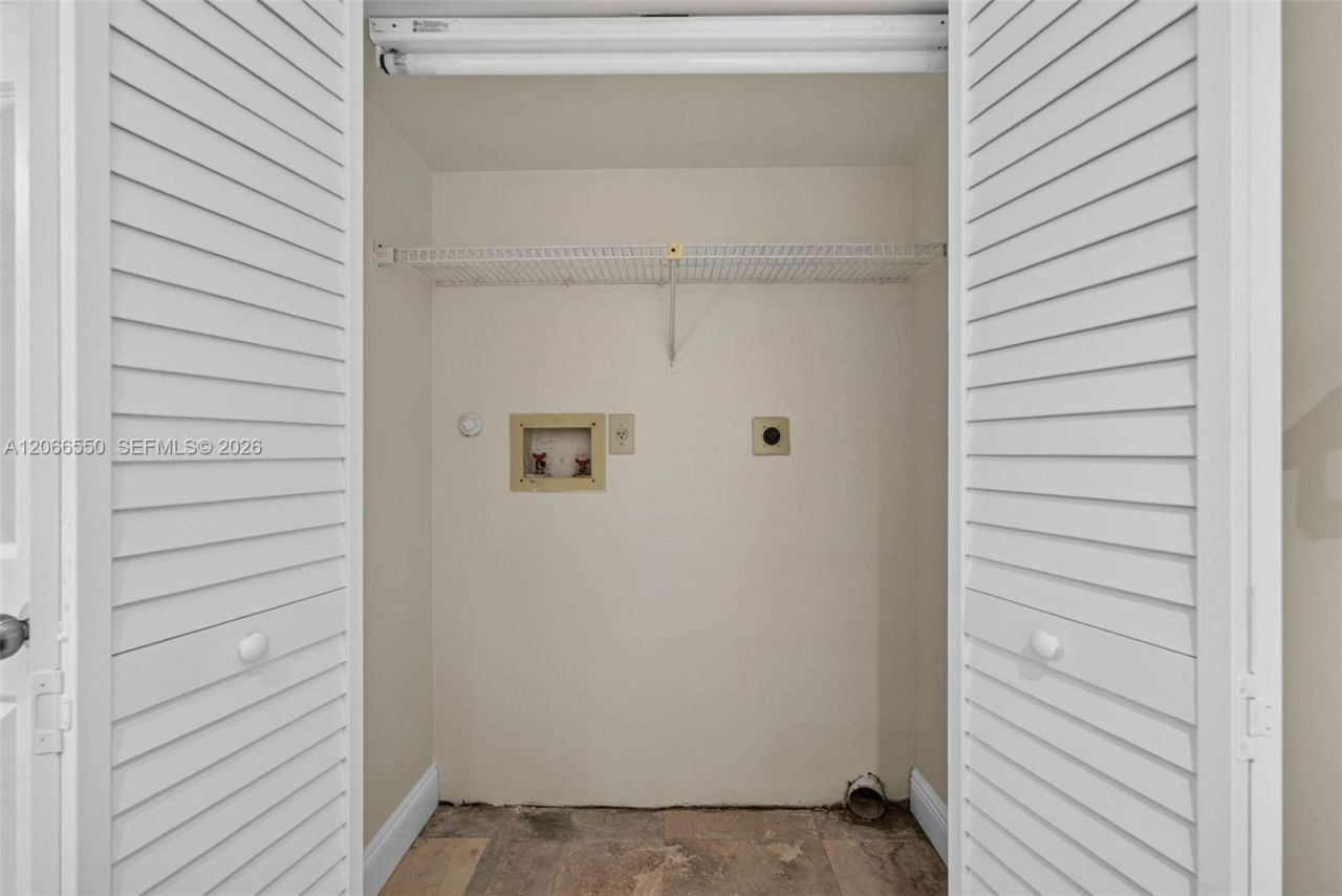 1217 NW 122nd Ter , Pembroke Pines, FL 33026 Photo
