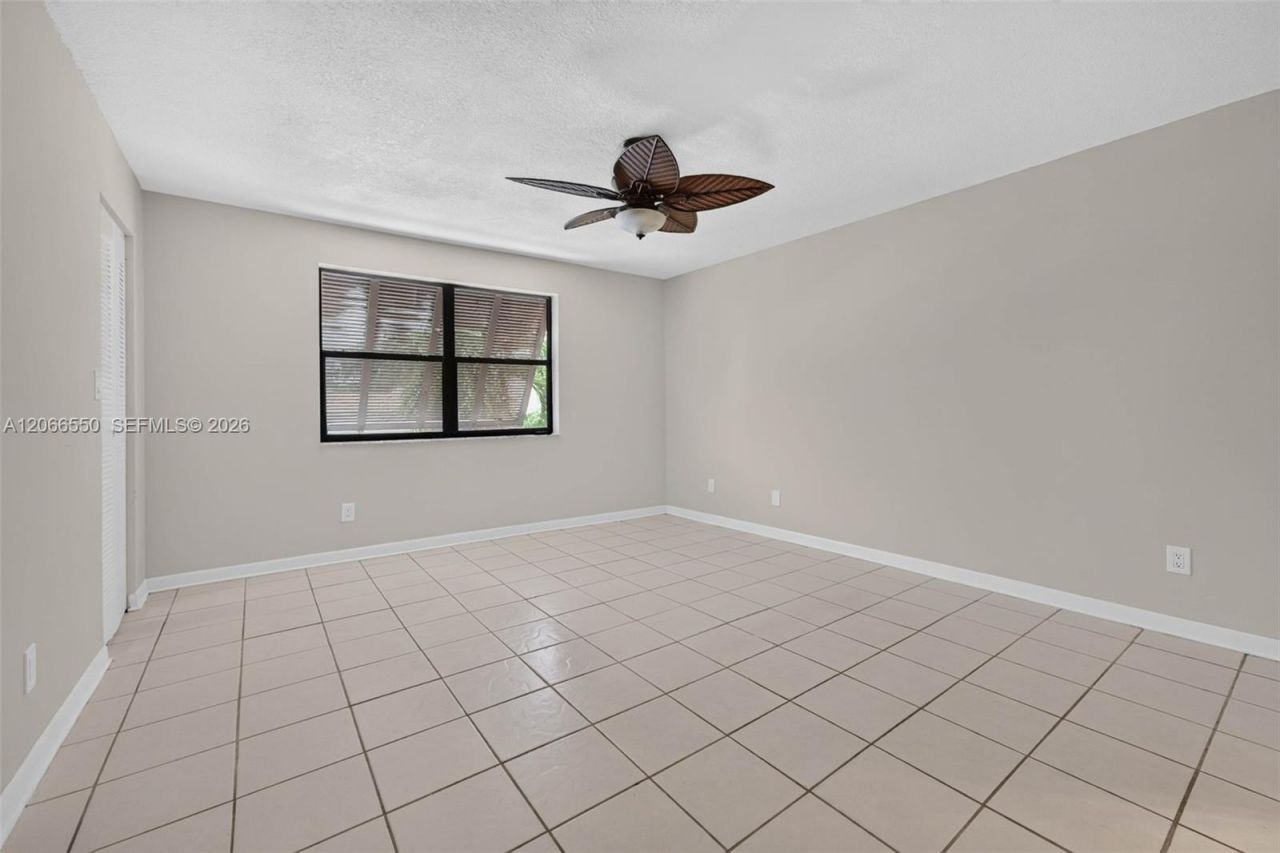 1217 NW 122nd Ter , Pembroke Pines, FL 33026 Photo