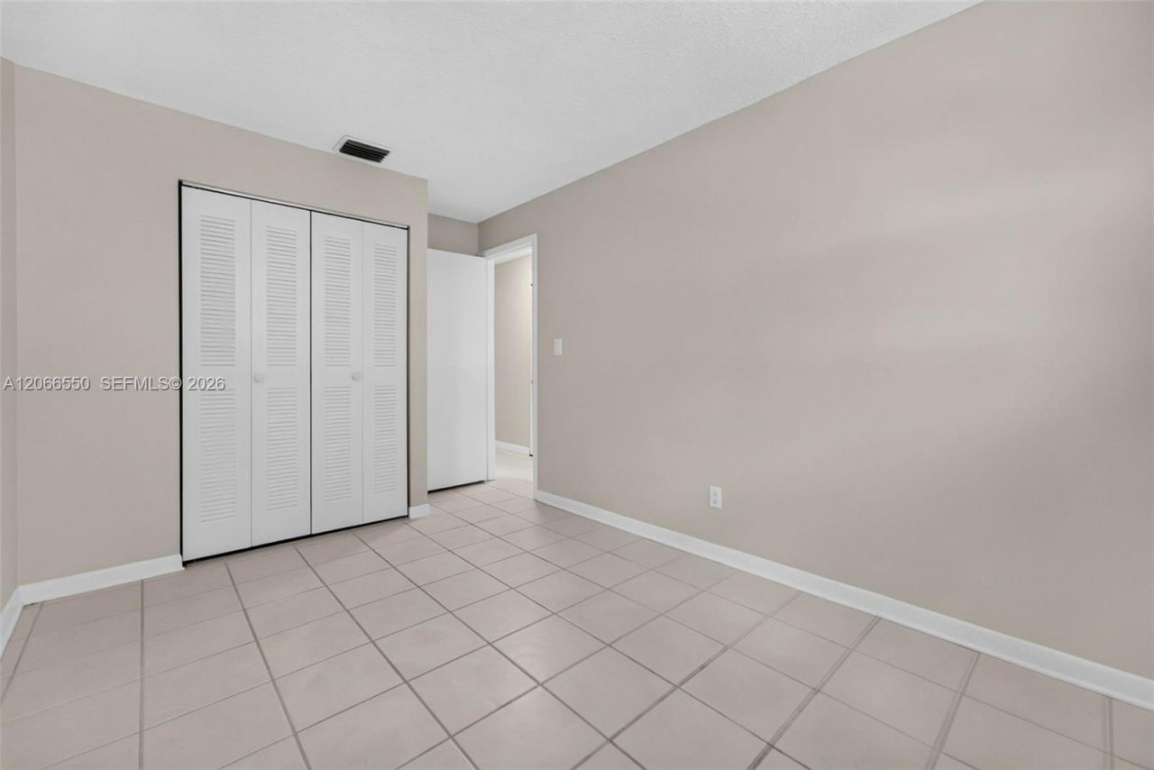 1217 NW 122nd Ter , Pembroke Pines, FL 33026 Photo