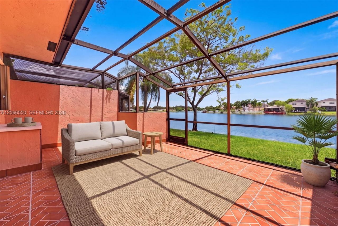 1217 NW 122nd Ter , Pembroke Pines, FL 33026 Photo