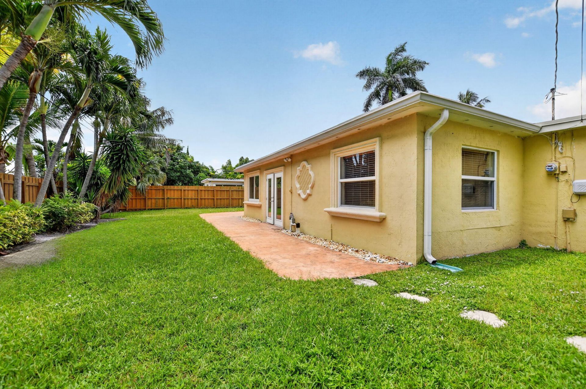 2250 NE 4th Court, Boca Raton, FL 33431 Photo
