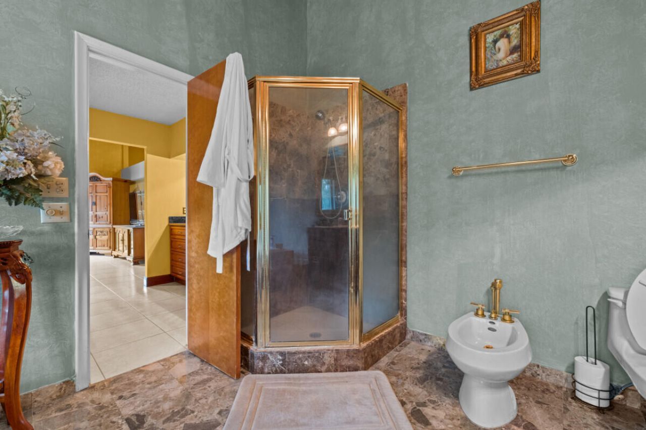10010 NW 135th Street, Hialeah Gardens, FL 33018 Photo