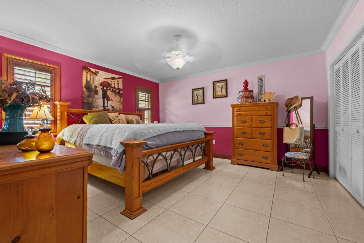 10010 NW 135th Street, Hialeah Gardens, FL 33018 Photo