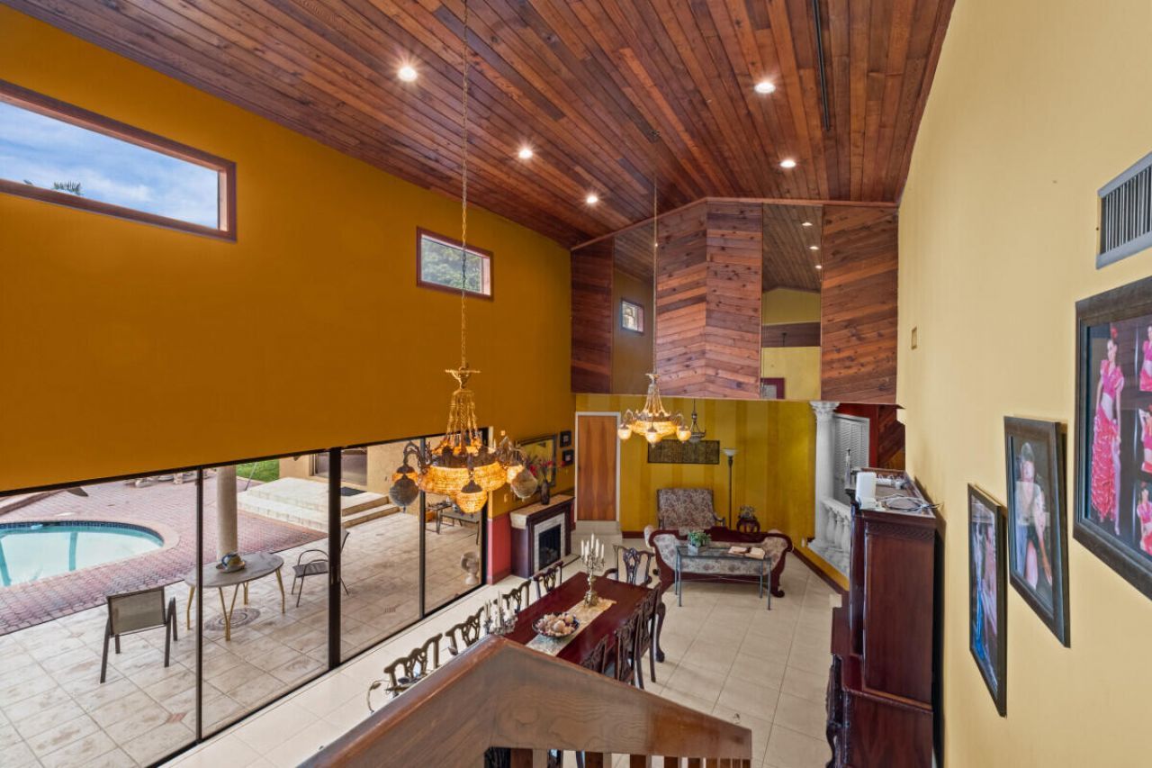 10010 NW 135th Street, Hialeah Gardens, FL 33018 Photo
