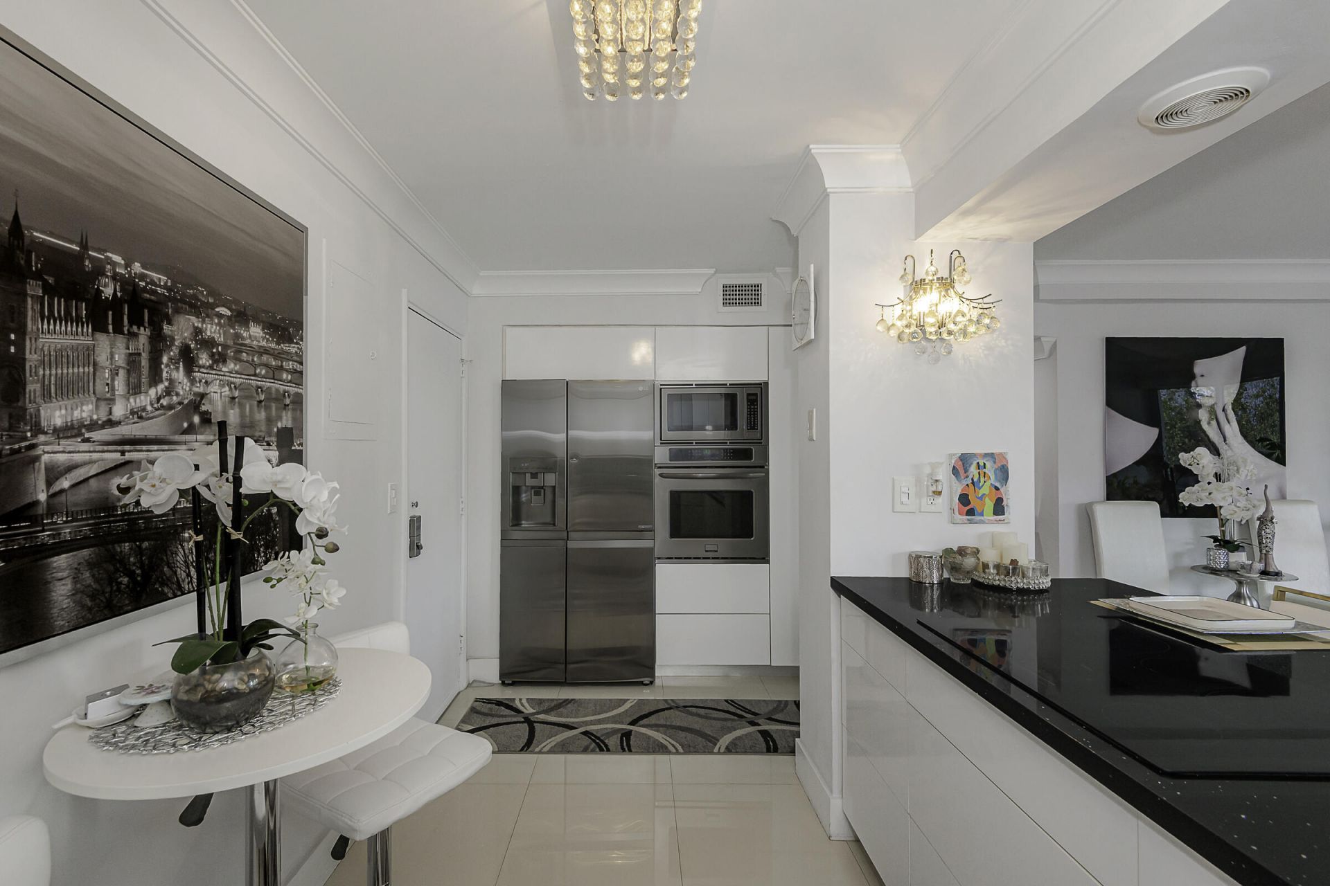 3233 NE 34th Street, Unit 215, Fort Lauderdale, FL 33308 Photo
