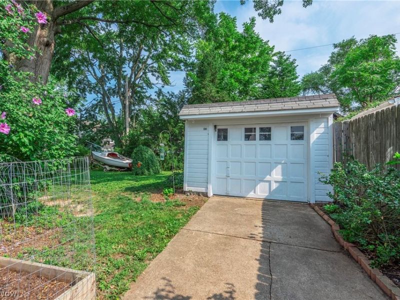 455 11th Street, Elyria, OH 44035 Photo 10
