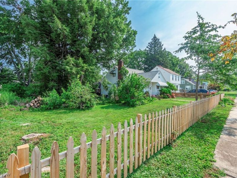 455 11th Street, Elyria, OH 44035 Photo 18