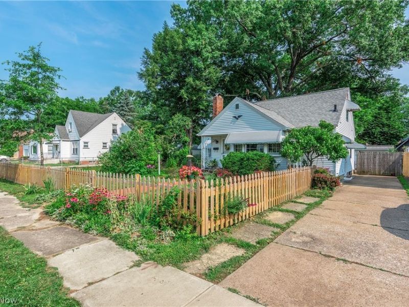 455 11th Street, Elyria, OH 44035 Photo 5