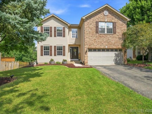 2416 Mckenzie Court , Aurora, IL 60503