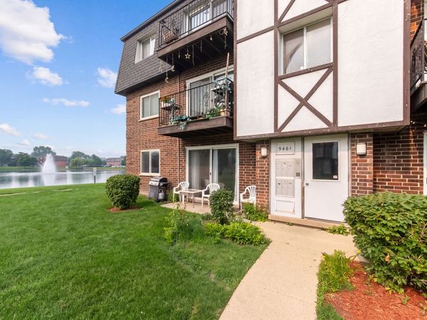 9461 BAY COLONY Drive , Unit 1S, Des Plaines, IL 60016