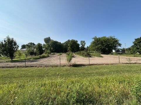 Main Photo