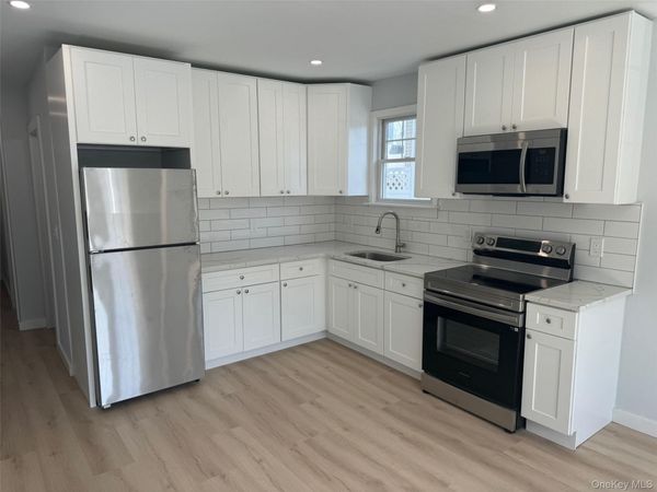 34 Bush Avenue , Unit 2R, Port Chester, NY 10573