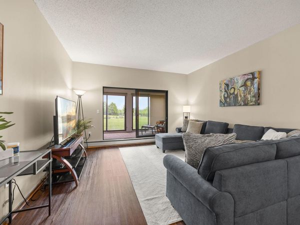 2275 Youngman Avenue, Unit 106W, Saint Paul, MN 55116