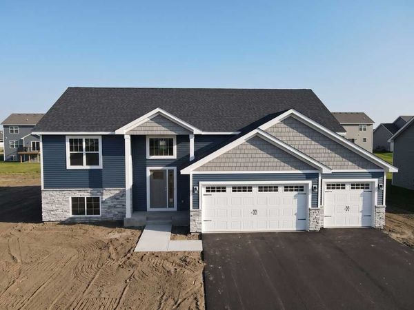 1001 Misty Meadow Boulevard , Buffalo, MN 55313