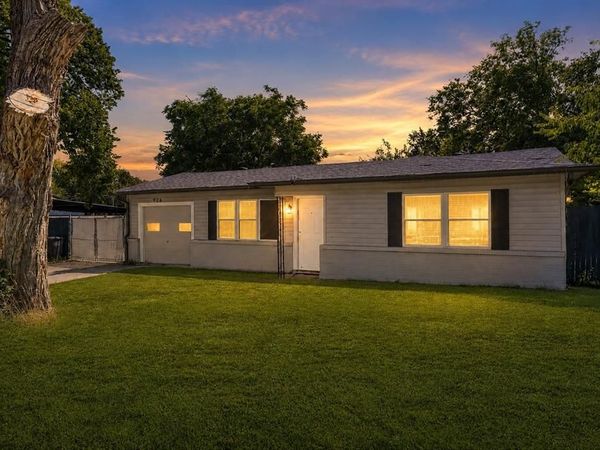 926 Powell Road , Mesquite, TX 75149