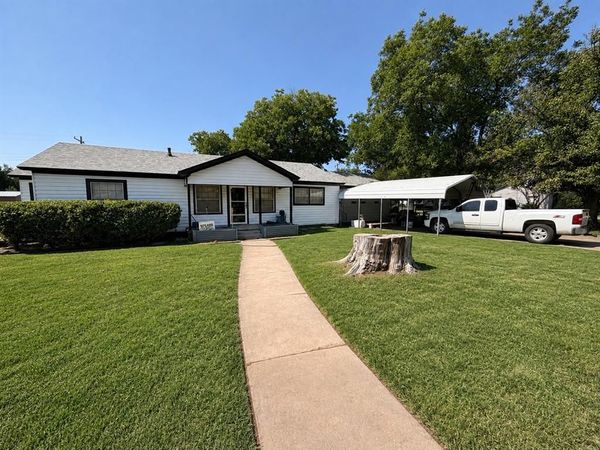 925 N 6th Street , Haskell, TX 79521