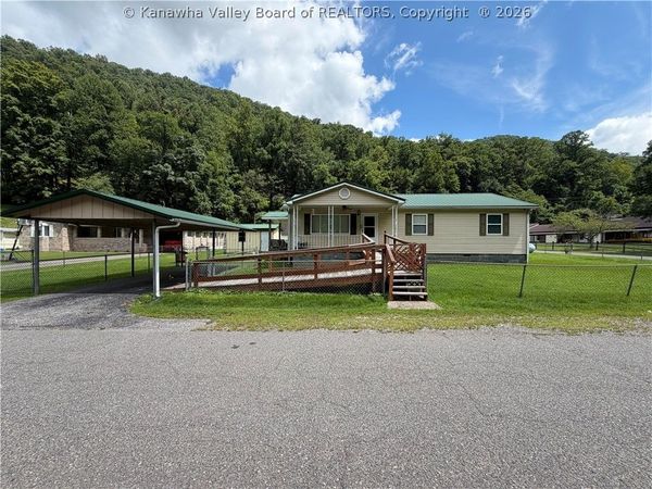 14 Mt. View Lane, Amherstdale, WV 25607