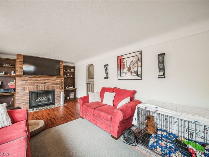 7002 Luelda Avenue, Parma, OH 44129 Photo 12