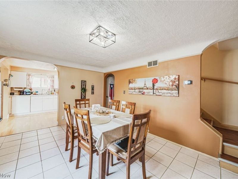 7002 Luelda Avenue, Parma, OH 44129 Photo 17