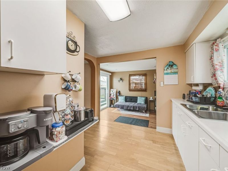 7002 Luelda Avenue, Parma, OH 44129 Photo 24
