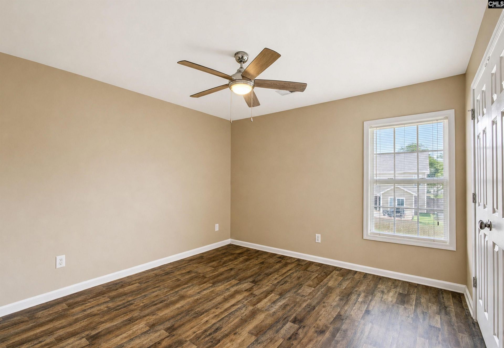 1017 Congaree Pointe Dr  Photo 11