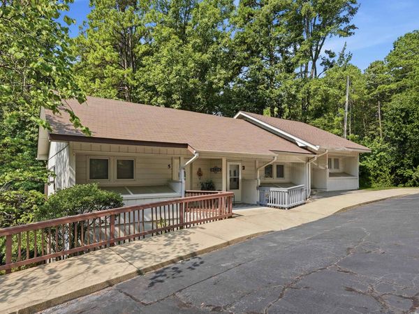 3 Gailosa Ln, Hot Springs Village, AR 71909