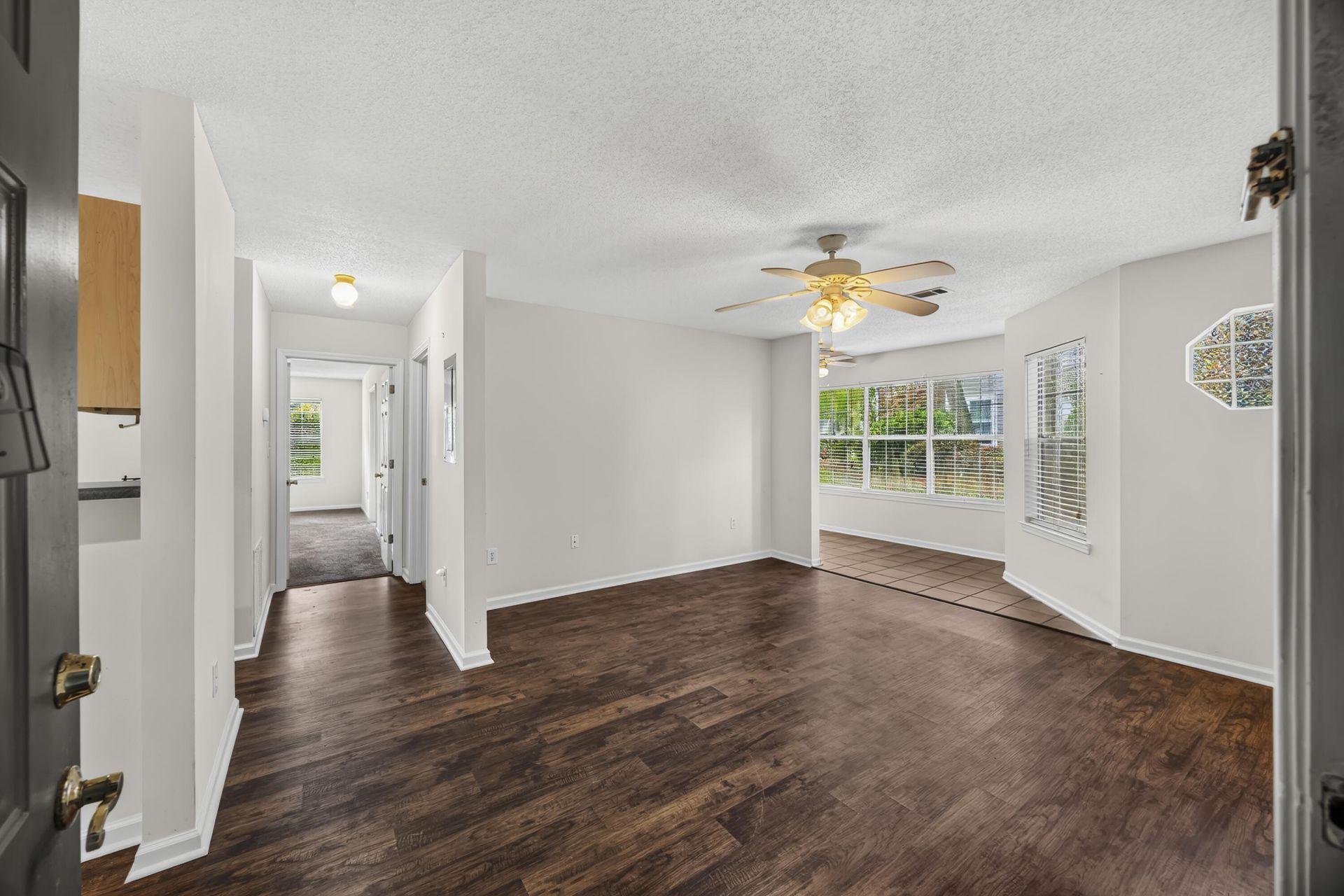 188 Midland Parkway Photo 13