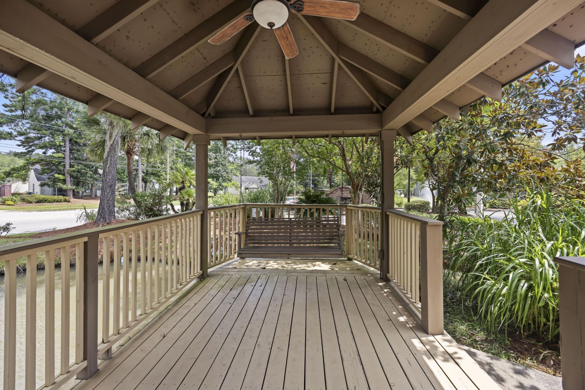 188 Midland Parkway Photo 34