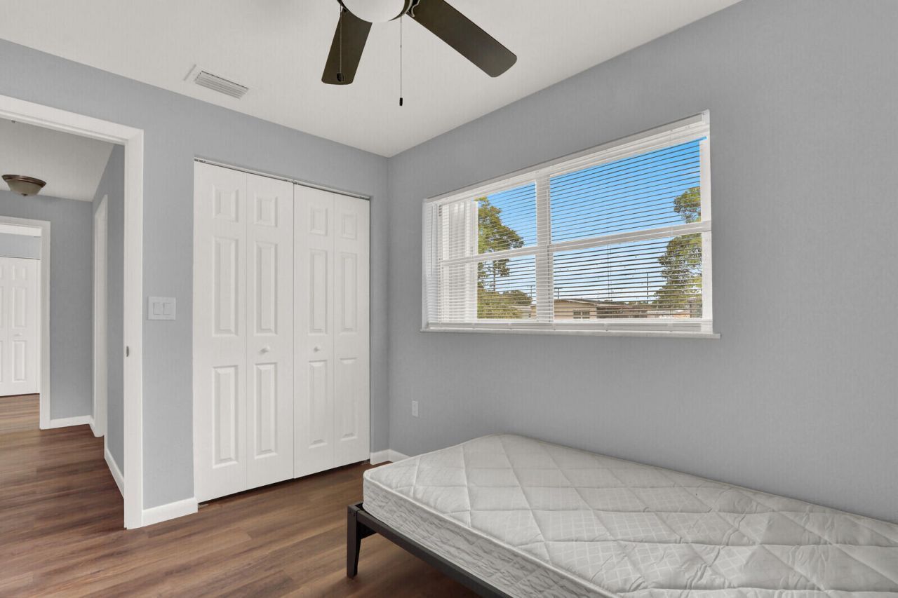 2008 Avenue N, Fort Pierce, FL 34950 Photo