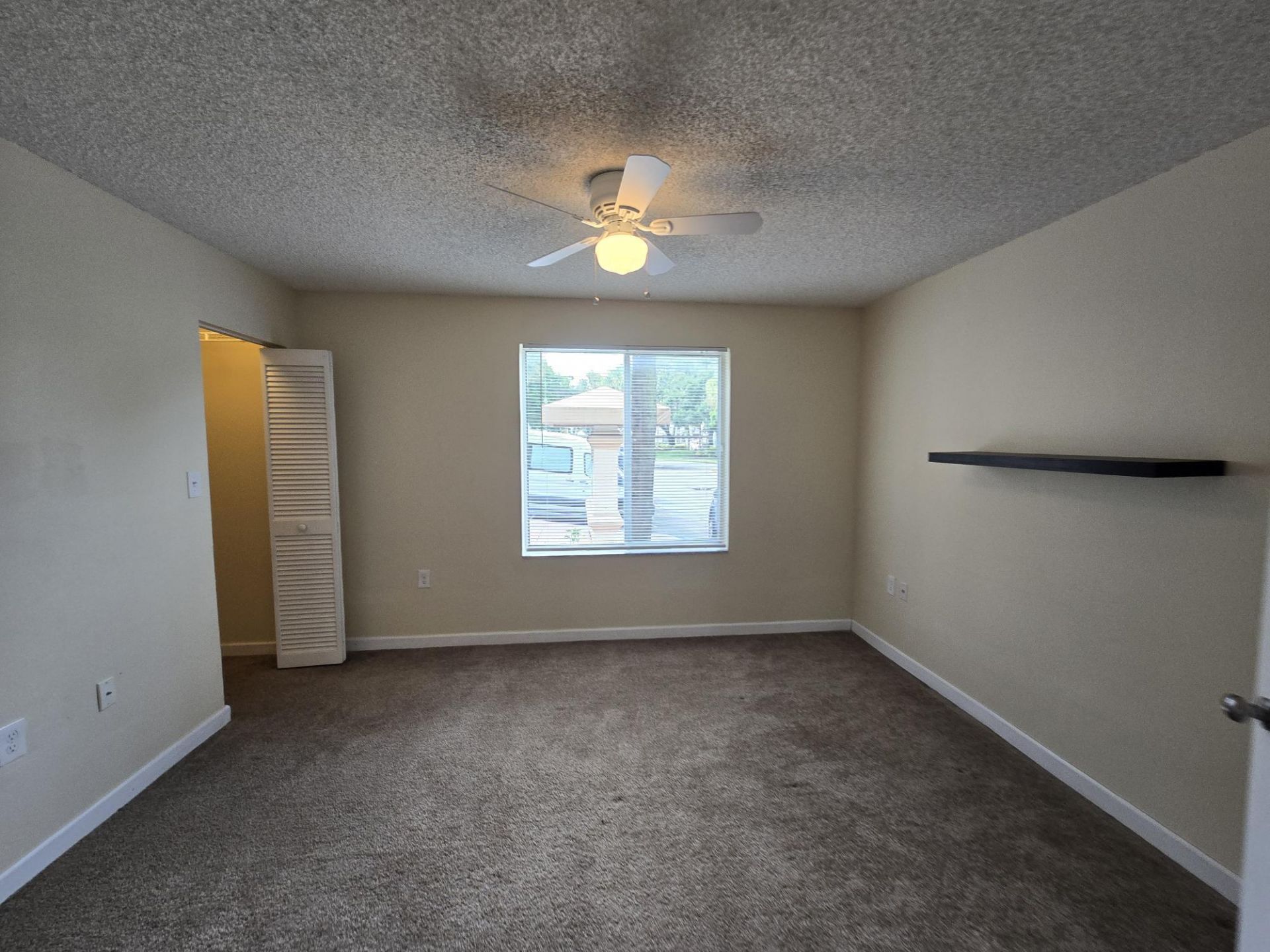 13106 Glenmoor Drive, Unit 131, West Palm Beach, FL 33409 Photo